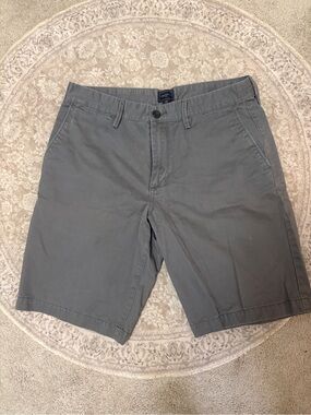 GAP Men's Slate Gray Flat-Front Chino Shorts